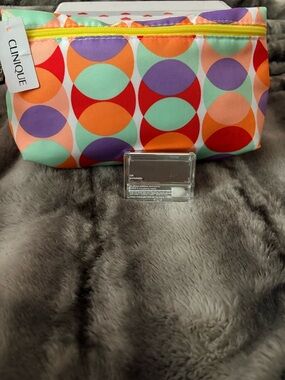 Clinique Geo Circle Cosmetic Pouch in Orange, Purple & Teal
